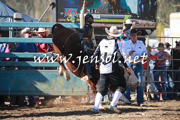 TumutRodeo2016Two_3270