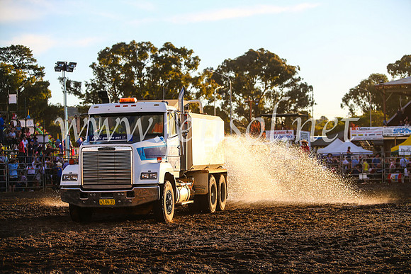 QueanbeyanRodeo2017_3605-1