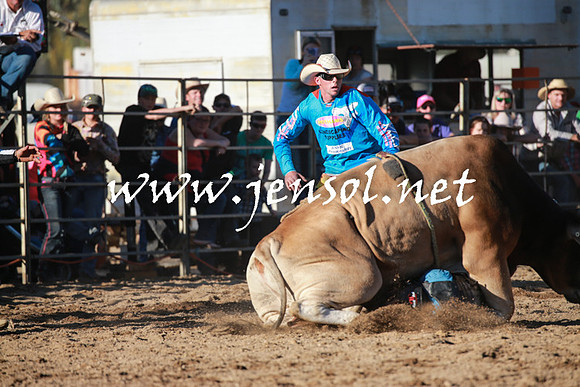 TumutRodeo2016Two_4085