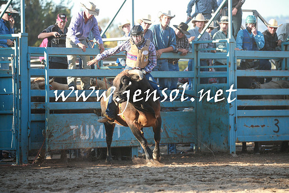 TumutRodeo2016Two_4116