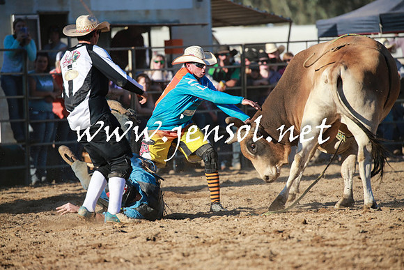 TumutRodeo2016Two_4095