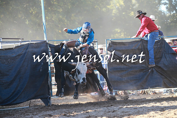 TumutRodeo2016Two_3984