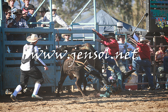 TumutRodeo2016Two_4026