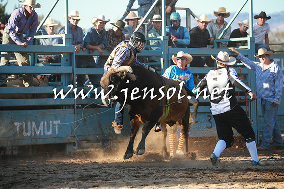 TumutRodeo2016Two_4127