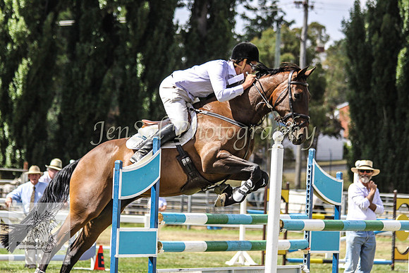 Fri_Showjumping726