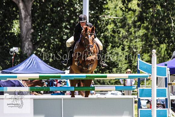 Fri_Showjumping410
