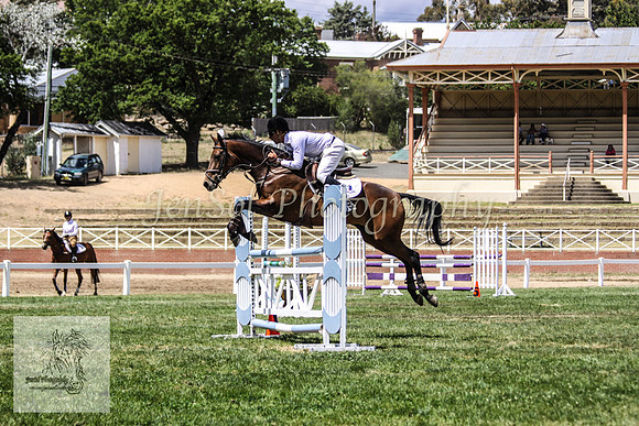 Fri_Showjumping642