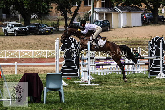Fri_Showjumping705