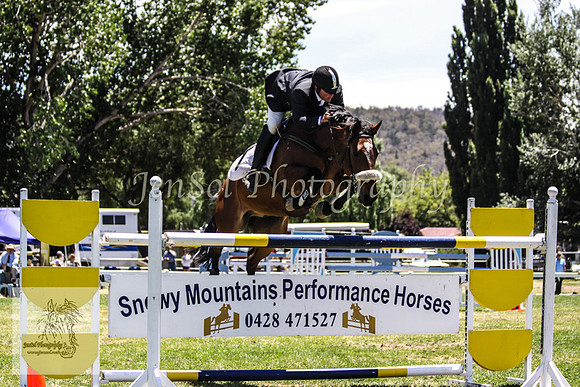 Fri_Showjumping540