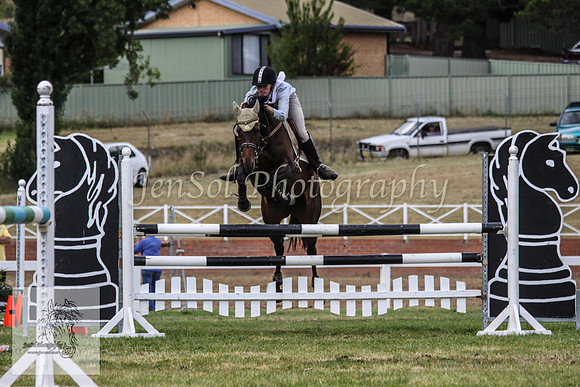 Fri_Showjumping709