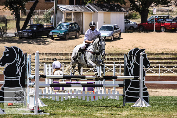 Fri_Showjumping557