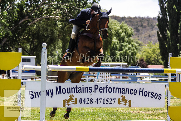 Fri_Showjumping548