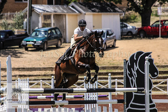 Fri_Showjumping555