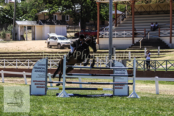 Fri_Showjumping521