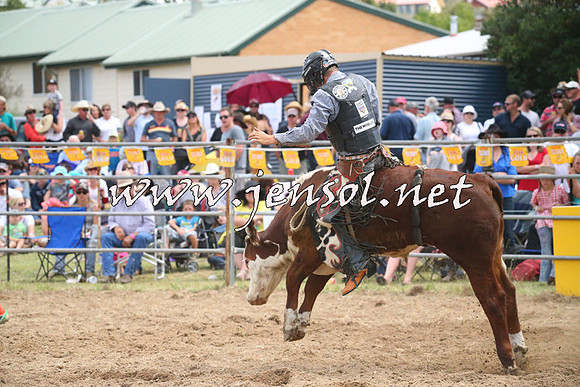 JindabyneRodeo2014_1968