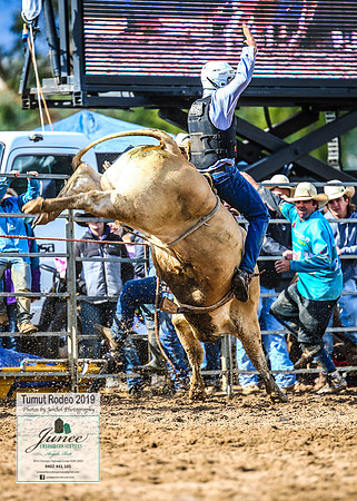 TumutRodeo2019_2325