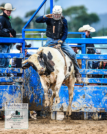 TumutRodeo2019_2011
