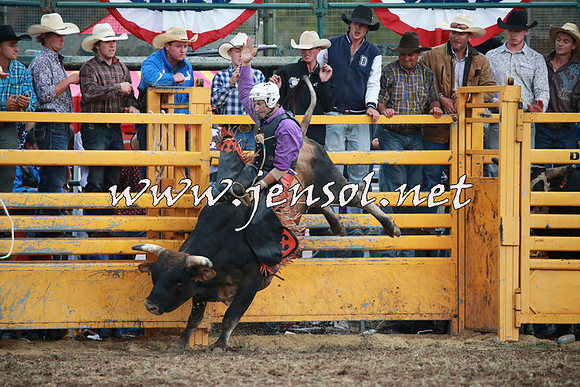 QueanbeyanRodeo2016_1215