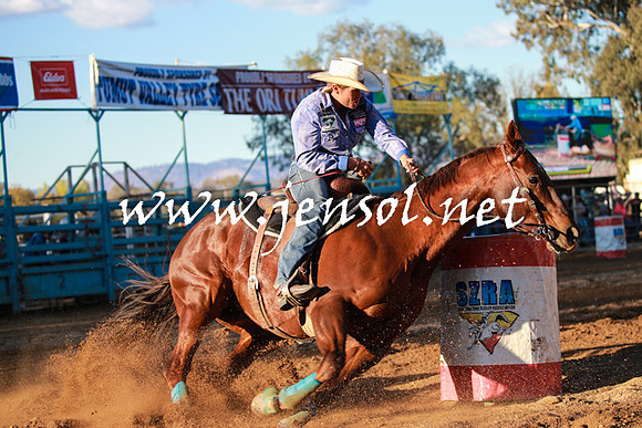 TumutRodeo2016Two_4375