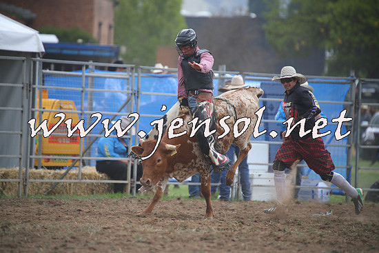 QueanbeyanRodeo2014_1184