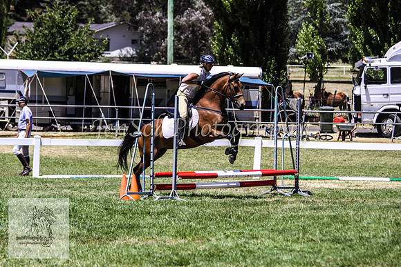 Fri_Showjumping404
