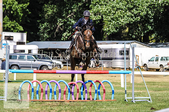 Fri_Showjumping163