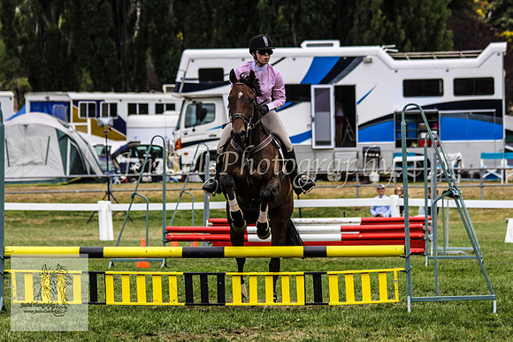 Fri_Showjumping685