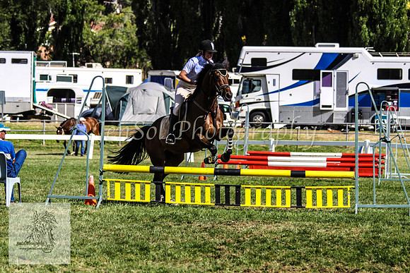 Fri_Showjumping748
