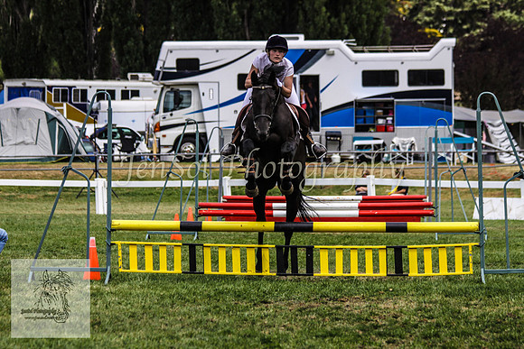 Fri_Showjumping689