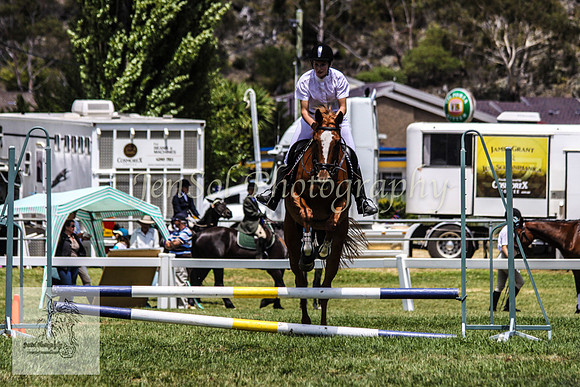 Fri_Showjumping397
