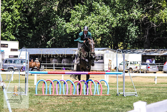 Fri_Showjumping320