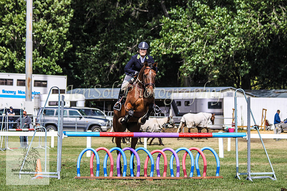 Fri_Showjumping214