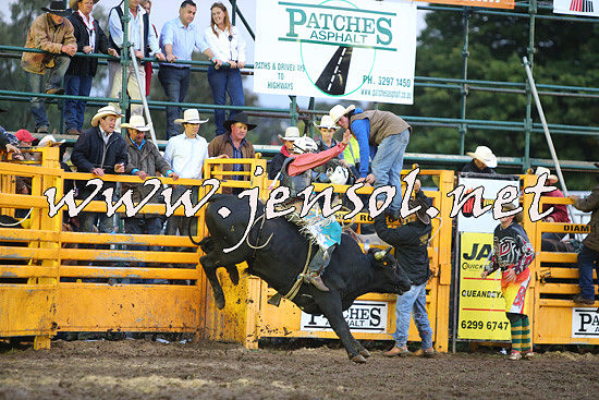 QueanbeyanRodeo2014_3300