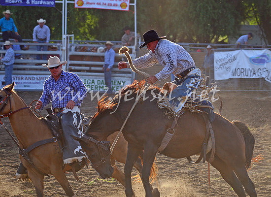 MoruyaRodeo2013Two_0313_edited-1