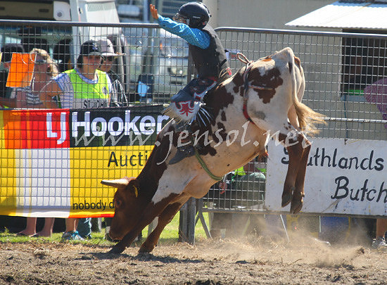 MoruyaRodeo2013One_0332_edited-1