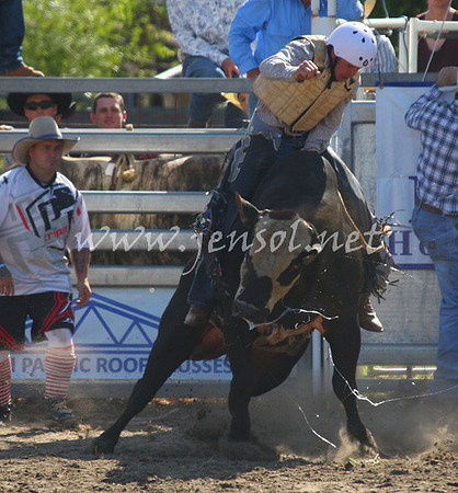 MoruyaRodeo2013One_0434_edited-1