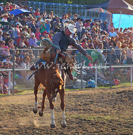 MoruyaRodeo2013Two_0354_edited-1