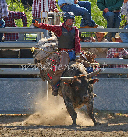 MoruyaRodeo2013One_0485_edited-1