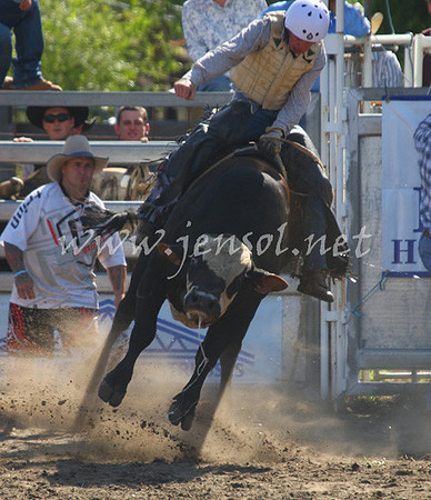 MoruyaRodeo2013One_0435_edited-1