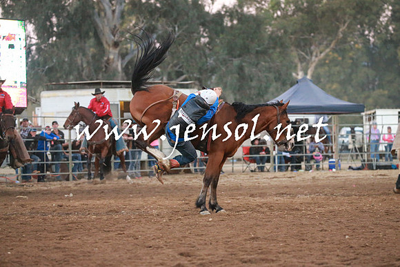 TumutRodeo2016Two_5386
