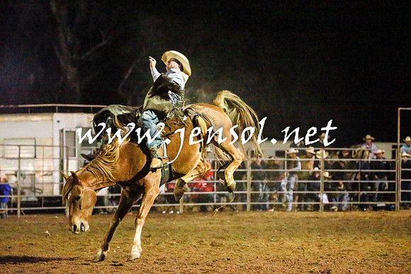TumutRodeo2016Three_7422