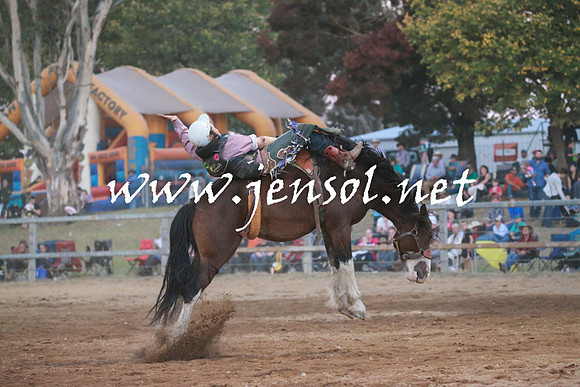 TumutRodeo2016Two_5453