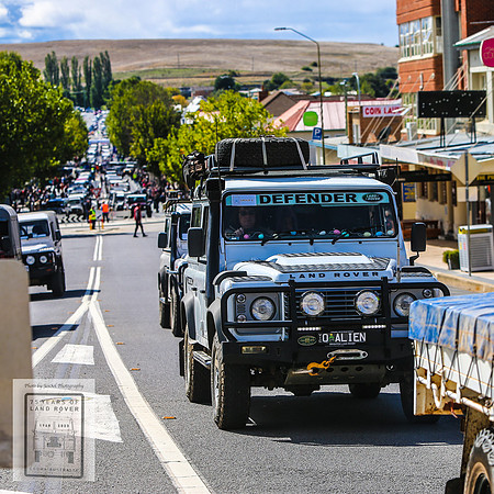 75thAnniversaryLandRover_0609