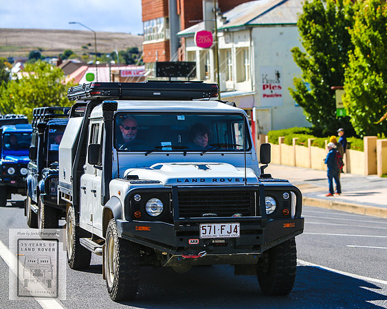 75thAnniversaryLandRover_0719
