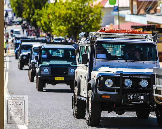 75thAnniversaryLandRover_0700