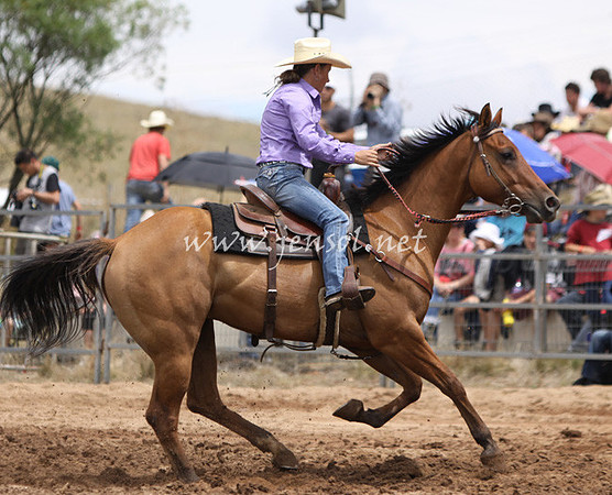 TaralgaRodeo2013KJS_0097_edited-1
