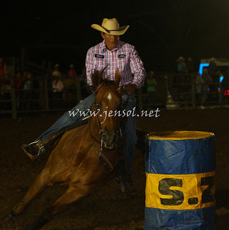 TaralgaRodeo2013Two_0327_edited-1
