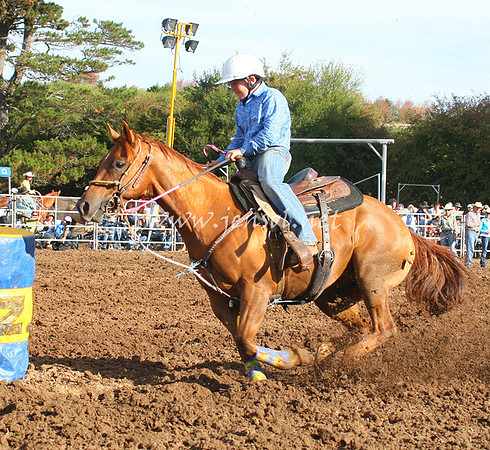 TaralgaRodeo2013One_0913_edited-1