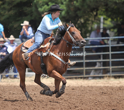 TaralgaRodeo2013KJS_0181_edited-1