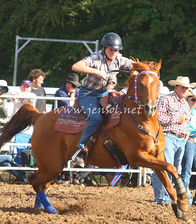 TaralgaRodeo2013One_0883_edited-1